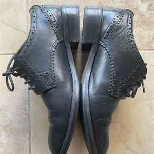 Clarks leather lace up derby women size 6